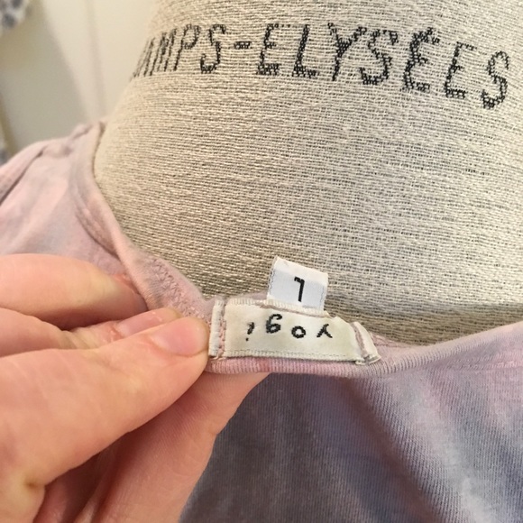 Purple tie dye exercise tank top with mendala - Picture 4 of 4